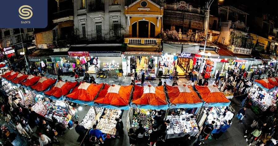 Hanoi Weekend Night Market