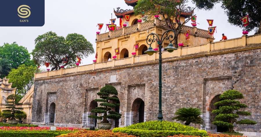 Thang Long Imperial Citadel (Hoàng Thành Thăng Long)