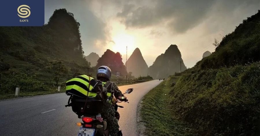 How to get to Sapa from Hanoi? - By motorbike