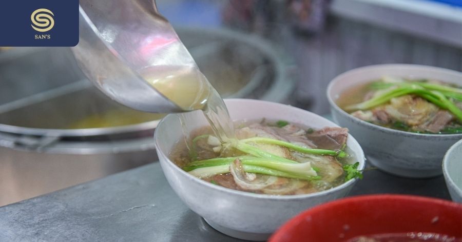 Where are the addresses of Pho Suong Hanoi locations?