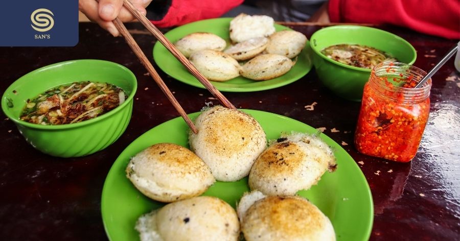 Banh can (bánh căn)