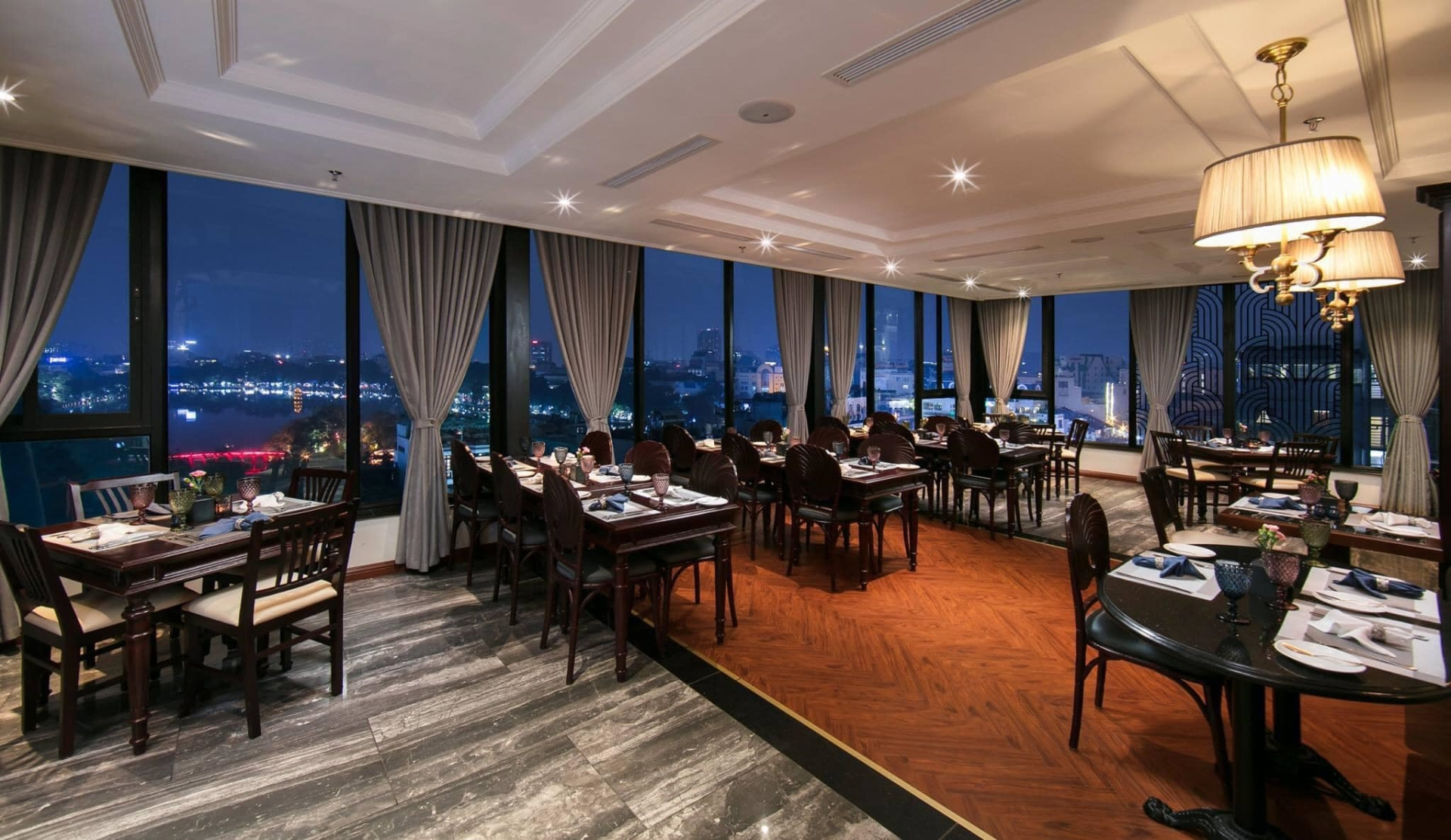 4 stars hotel in hanoi