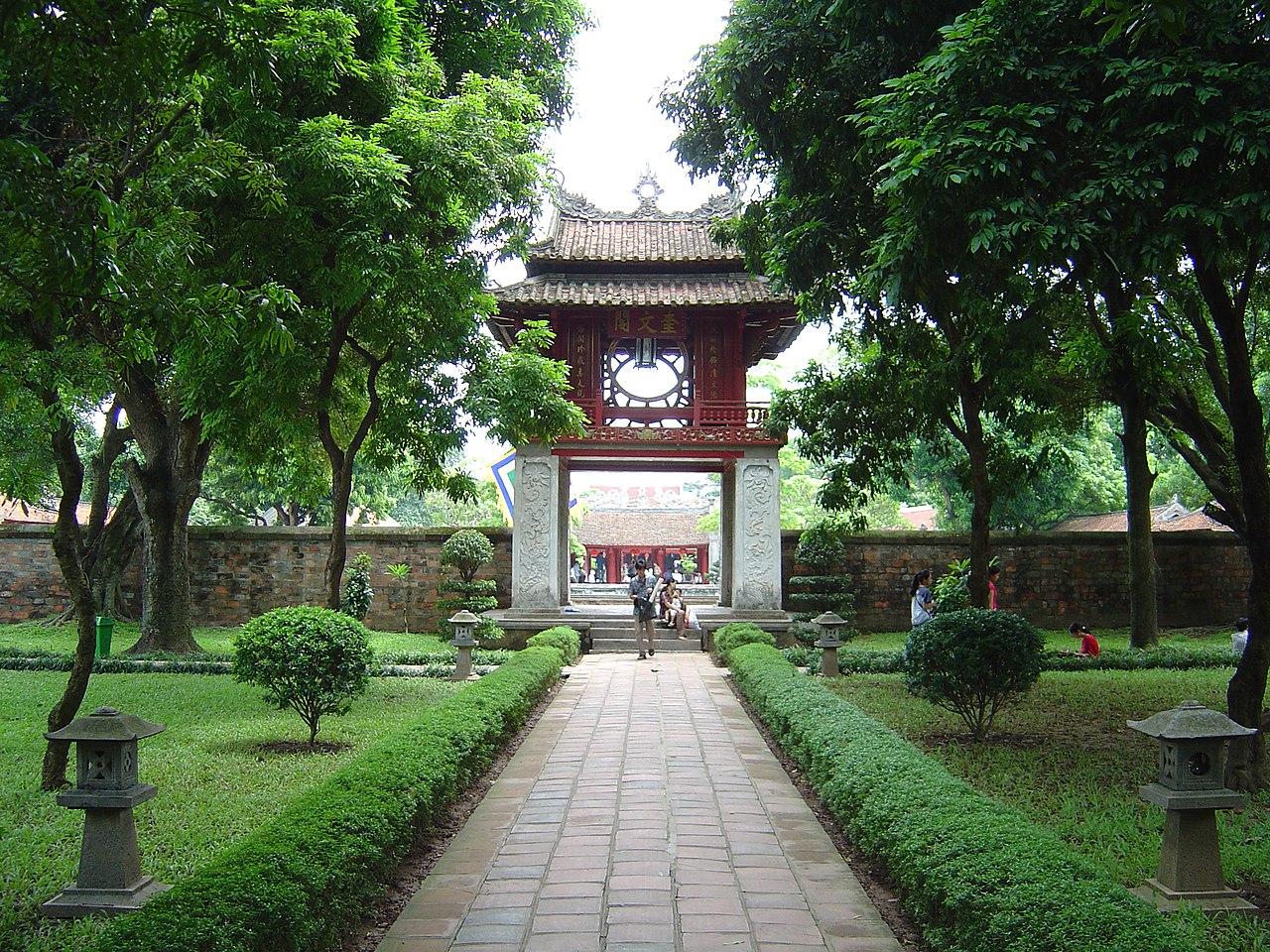 Hanoi Temple of Literature - Things to do in Hanoi