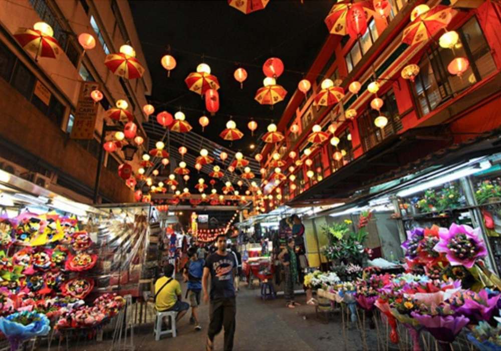 Shopping in Hanoi