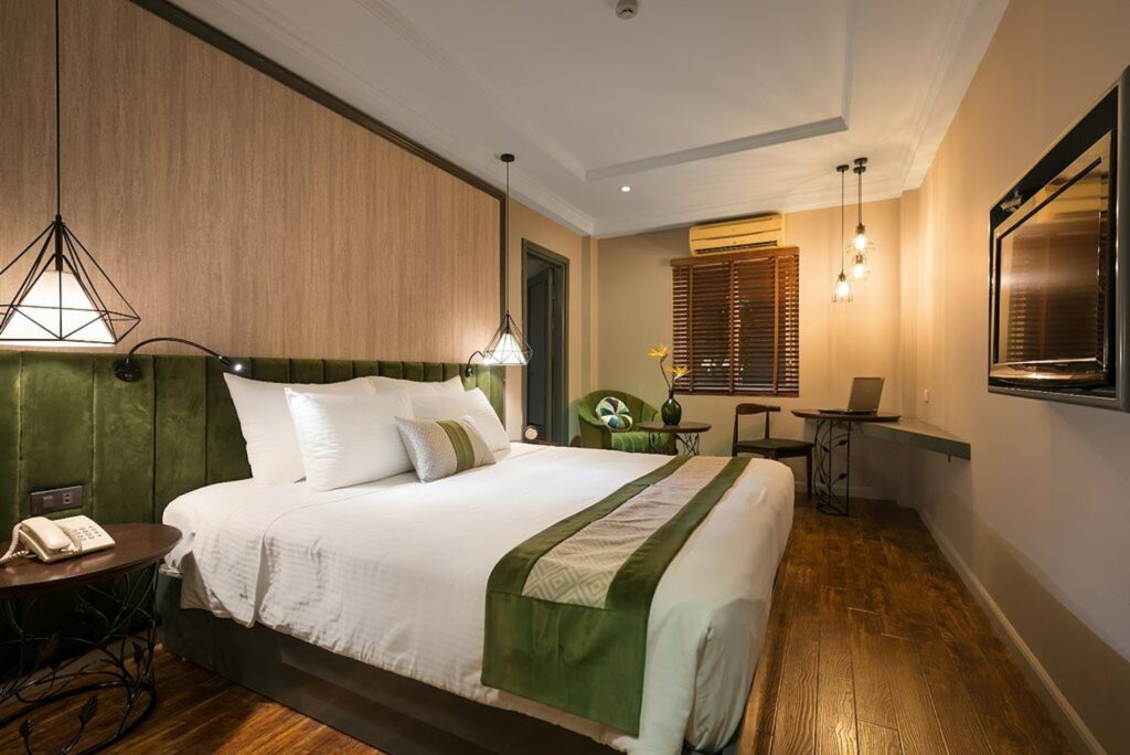Room at Essence Hanoi Hotel Spa - Boutique hotels
