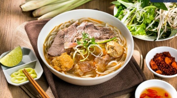 Bun bo Hue