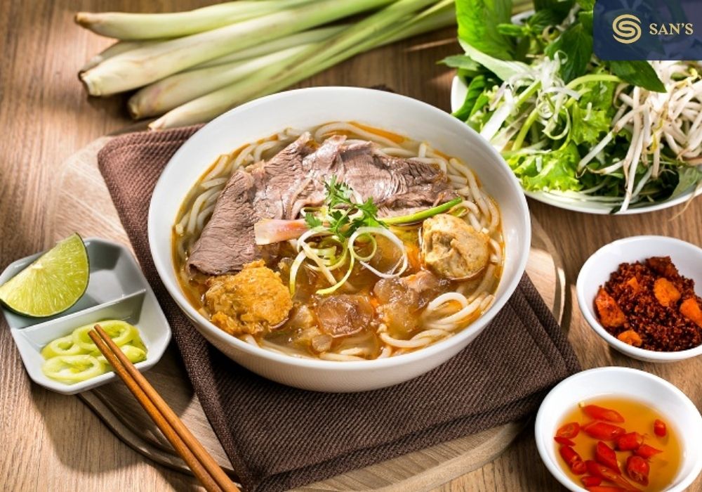 Bun bo Hue