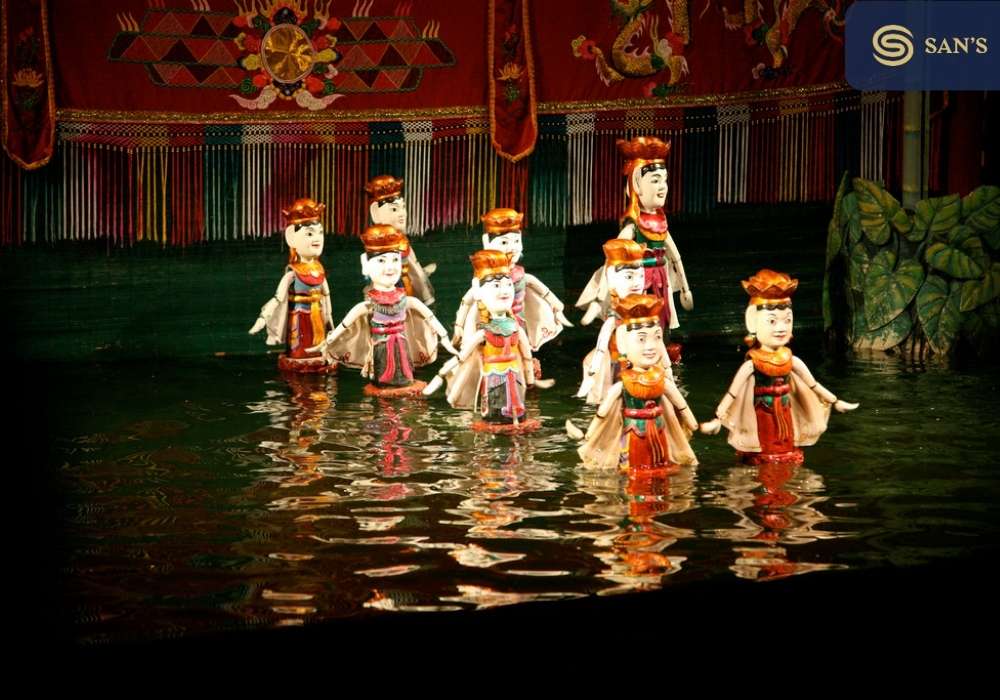 Thang Long Water Puppet 