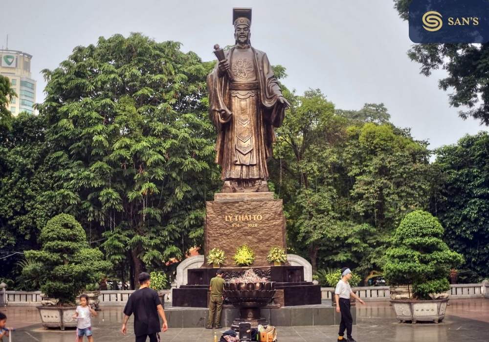 Historical Sites in Hanoi