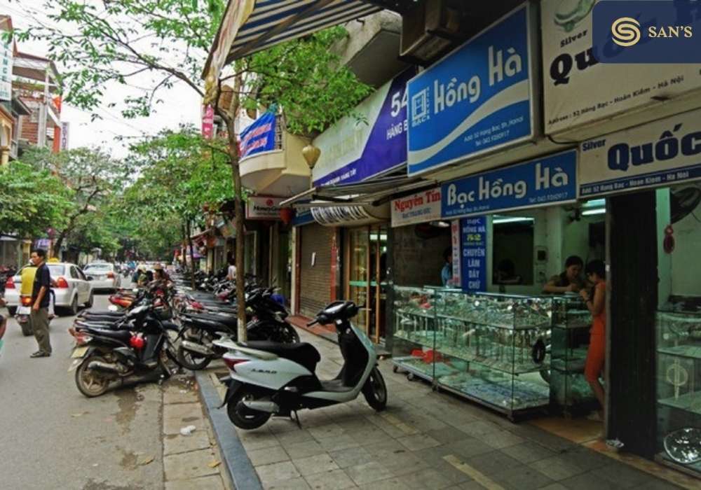 Hang Bac Street, Hanoi: Treasures of the Old Quarter