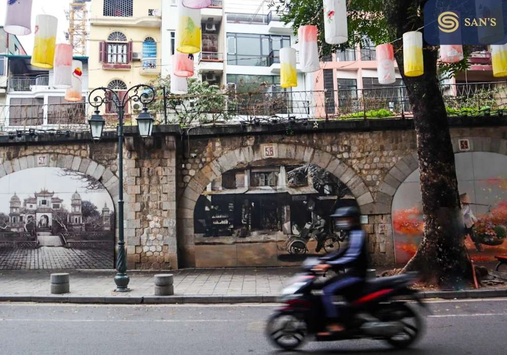 Street Art in Hanoi
