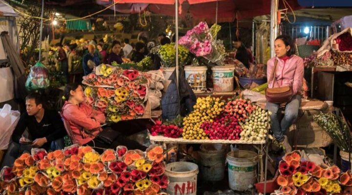 Quang Ba Market