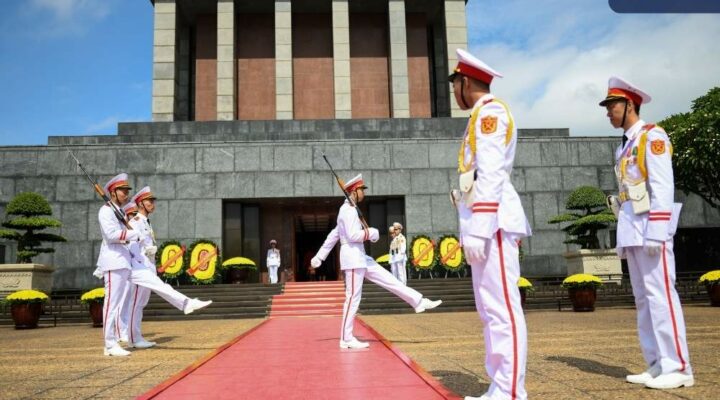 Inside the Ho Chi Minh Mausoleum: A Comprehensive Guide