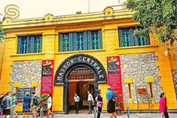 Hoa Lo Prison Museum