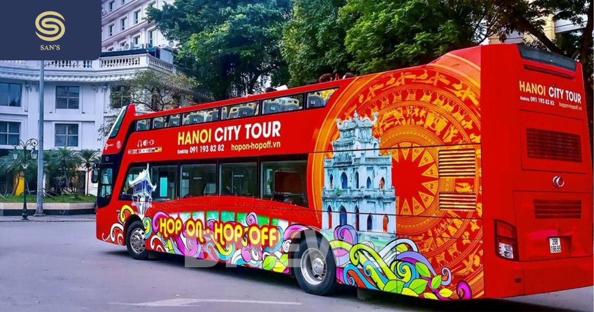 Hanoi bus tour serves tourists from 9:00 a.m. to 5:00 p.m. every day