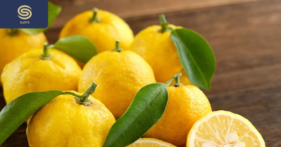 Yuzu has a fresh flavor, you can eat it right away or juice it to drink (Source: Collected)