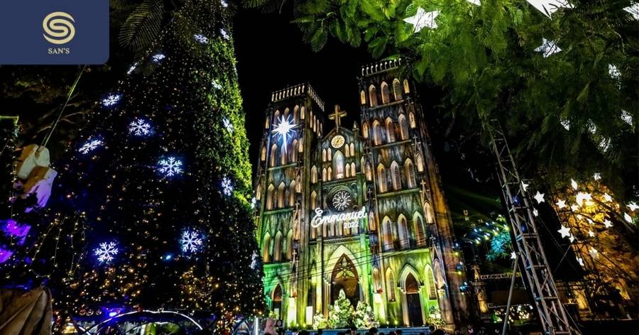 Christmas-at-Hanoi-Cathedral