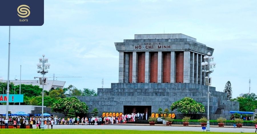 Ho Chi Minh Mausoleum