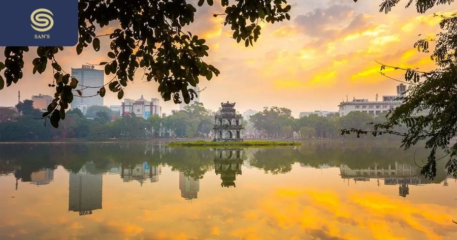 Hoan Kiem Lake