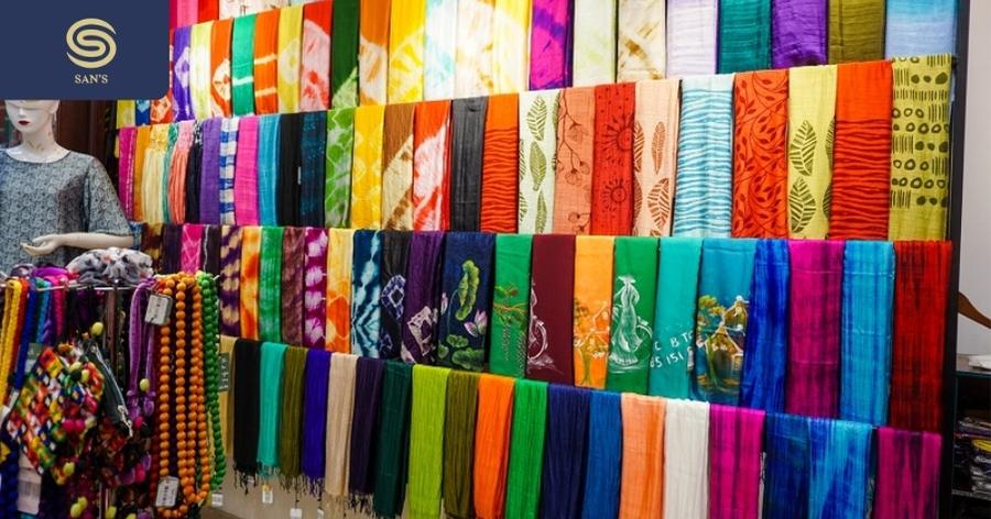 Vietnamese silk products