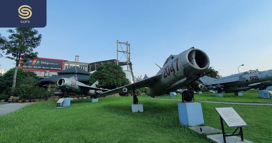 MiG-17